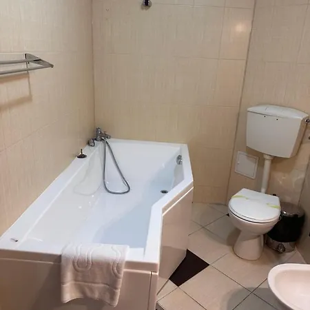 Otel Bliss 3*