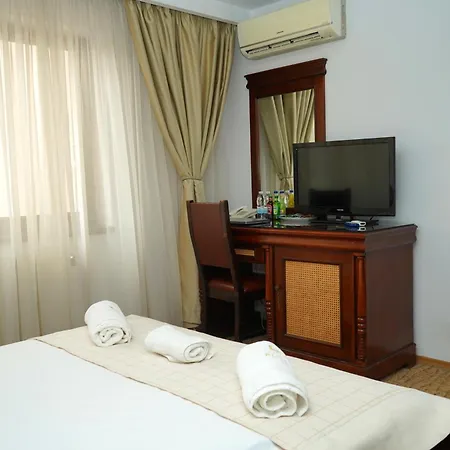 Hotel Bliss