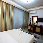 Hotel Bliss