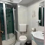 Hotel Bliss