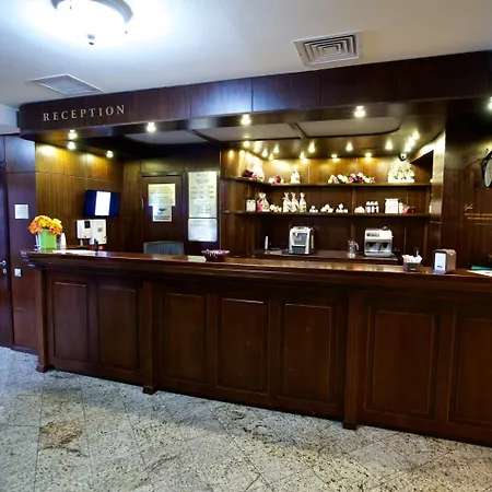 Hotel Bliss 3*